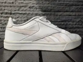 Preloved Sepatu Reebok Ori Putih Mulus