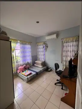 Rumah Taman Bevelery golf-lippo karawaci