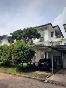 Dijual Rumah 3 Lantai di Bukit Golf Hijau, Sentul City