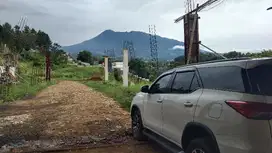tanah siap bangun di jln warudoyong Megamendung puncak