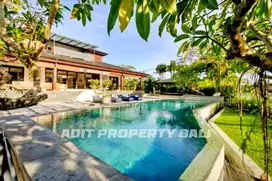 Villa Pantai Pererenan Canggu Badung