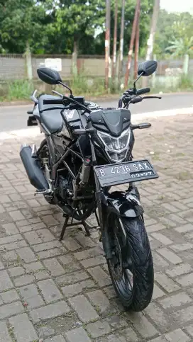 Honda CB150R tahun 2017 surat lengkap