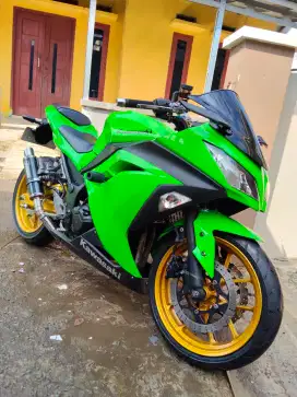 Ninja 250 Tahun 2015