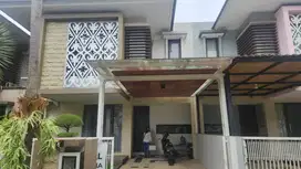 Dijual Rumah Full Furnish Dekat Exit Tol di Grand Permata Jingga Malan