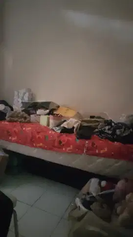 Ranjang atas saja ukuran 90x200 merk Vienna