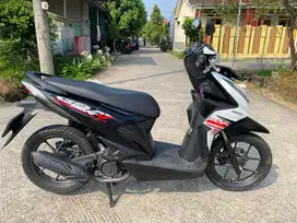 58@: DP:1,800RB F KAB BEAT CW SPORTY ON
