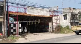 Eks bengkel di jl raya narogong, cileungsi, jabar