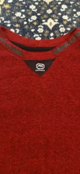 Sweater pria preloved size S merah marun, USA