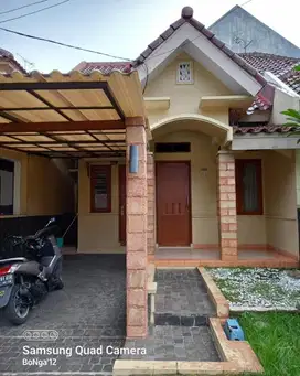 Dijual Cepat Rumah Siap Huni Pesona Khayangan Mungil 1 Kota Depok