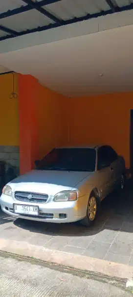 Suzuki Baleno 2000
