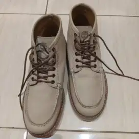 Sepatu Original Timberland Moc Toe Chukka Light Beight Nubuck