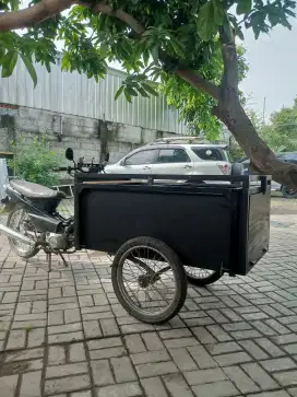 Motor grobak jualan