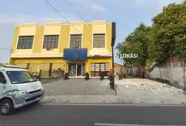 Dijual Tanah Bentuk L Lokasi Sangat Cocok Untuk Usaha Kos, Ruko
