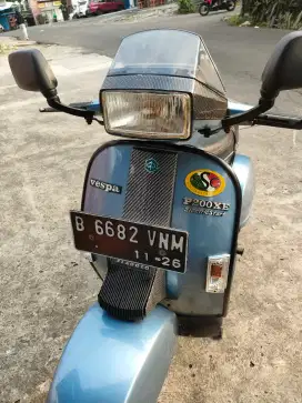Vespa Excel 200