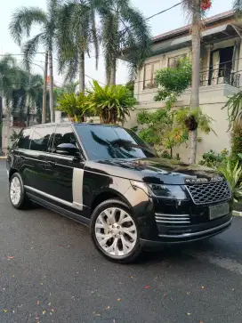 Range Rover Autobiography 3.0 LWB 2019