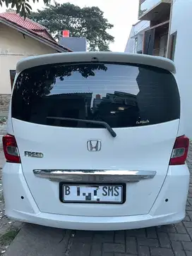 Honda Freed 2012 Bensin