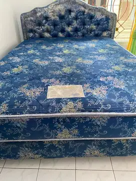 DIJUAL Kasur + Matras Elegante Bekas (Kondisi Masih Bagus)