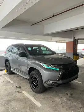 PAJERO SPORT DAKAR 4x2 AT