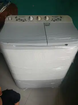 Mesin cuci Sharp 2 tabung kapasitas jumbo 10kg mulus