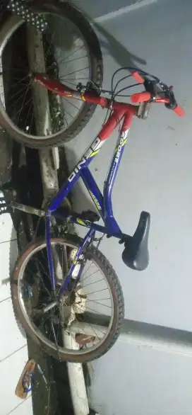 Sepada Genio ukuran 26