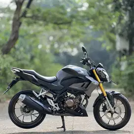 HONDA NEW CB 150R HITAM 2022 KM LOW PAJAK PANJANG SUPER MULUS