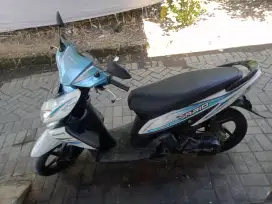 Sepeda motor metik