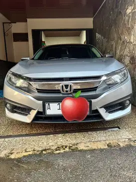 DIJUAL SEGERA  CIVIC TURBO 1.5 ES 2016/2017
