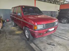 Dijual Isuzu Panther Std 2.5 Std 2000
