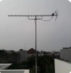 Ahli jasa pasang antena TV digital service parabola dan camera CCTV