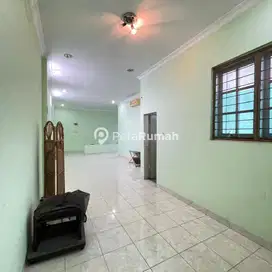 DIJUAL VILLA JALAN SETIA BUDI KOMPLEK TAMAN SETIA BUDI INDAH I SUNGGAL