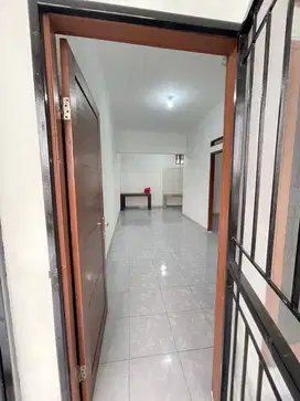 Disewakan Rumah Murah di Simprug Diporis, Cipondoh Tangerang 28jt/thn