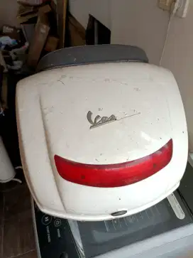 Box Vespa Metic