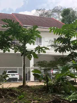 Rumah Villa Siap Huni Dago Bandung