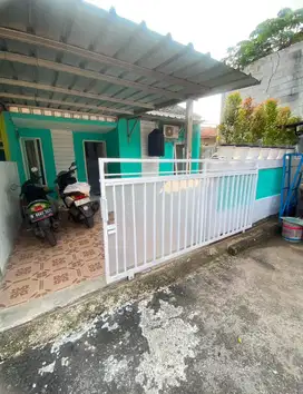 Di sewakan rumah setahun / 6bln