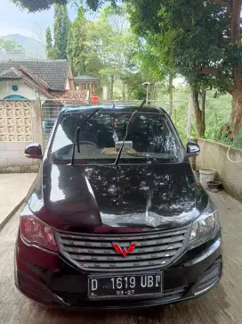Wuling Formo S 8 seater
