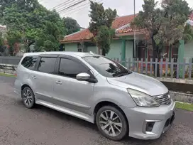 Nissan Grand livina 2015 Bensin