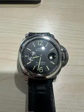 Jam tangan Panerai