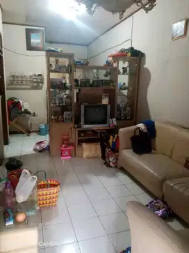 Rumah 3 Kamar Tidur di Taman Holis Indah Kota Bandung
