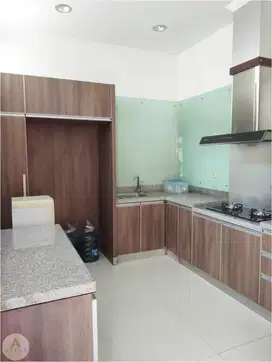 dijual rumah luas BBR Buahbatu regency dekat tol buah batu