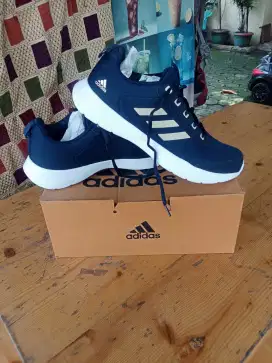 Sepatu Adidas Blue Olahraga