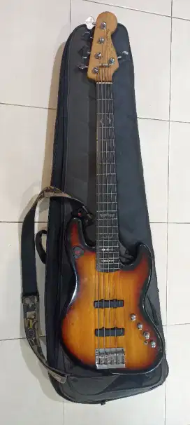 Jual Bass Squier Deluxe V Jazz bass