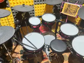 Drum Electric Alesis Strike Pro warna merah