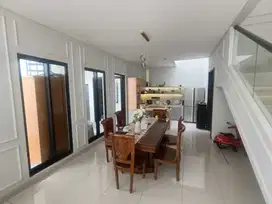 Rumah Summarecon bandung  Cluster emily Type elora premium