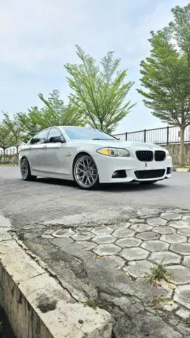 [CASH TERMURAH] BMW 535i 2010 Bensin