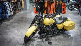 Harley-Davidson Road King Special [FLHRXS]