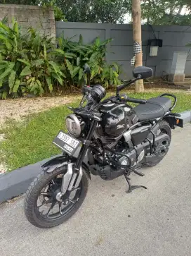 TVS RONIN SS 2025
