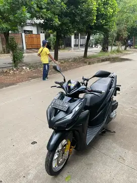DIJUAL VARIO 125 ISS TAHUN 2022
