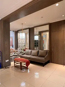 Dijual Rumah Emerald PHG Gading Serpong