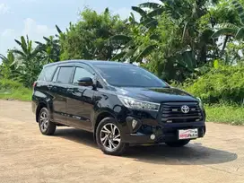 Toyoya Innova 2.4 G AT DIESEL 2022 HITAM