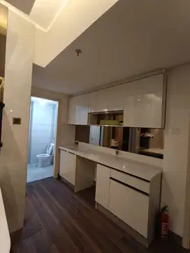 Dijual/Disewakan Apartemen Benson lantai 9